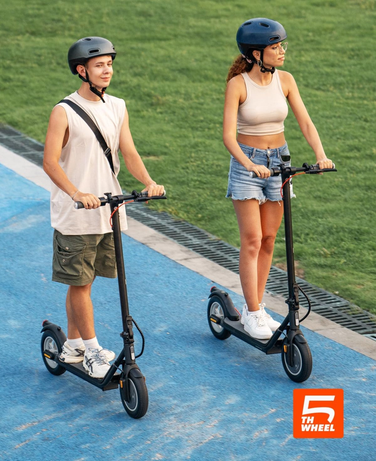 5TH WHEEL V20PRO Electric Scooter | 600W Peak Motor & 12 Mile Range