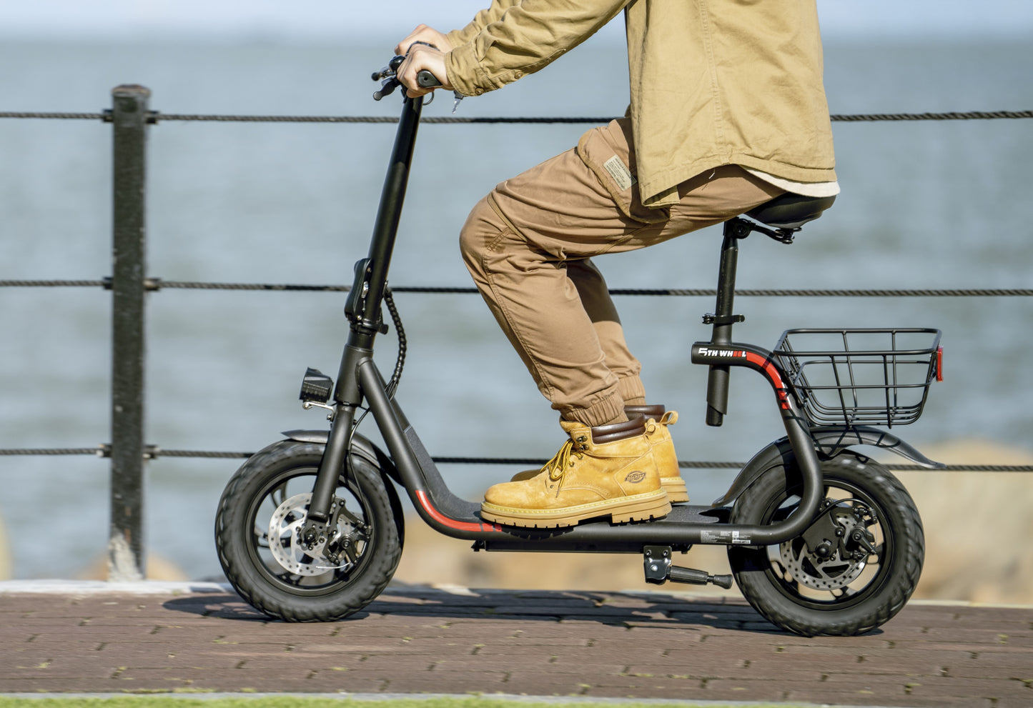 5TH WHEEL T30PRO Seated Electric Scooter | 700W Peak Motor & 15 mph Top Speed