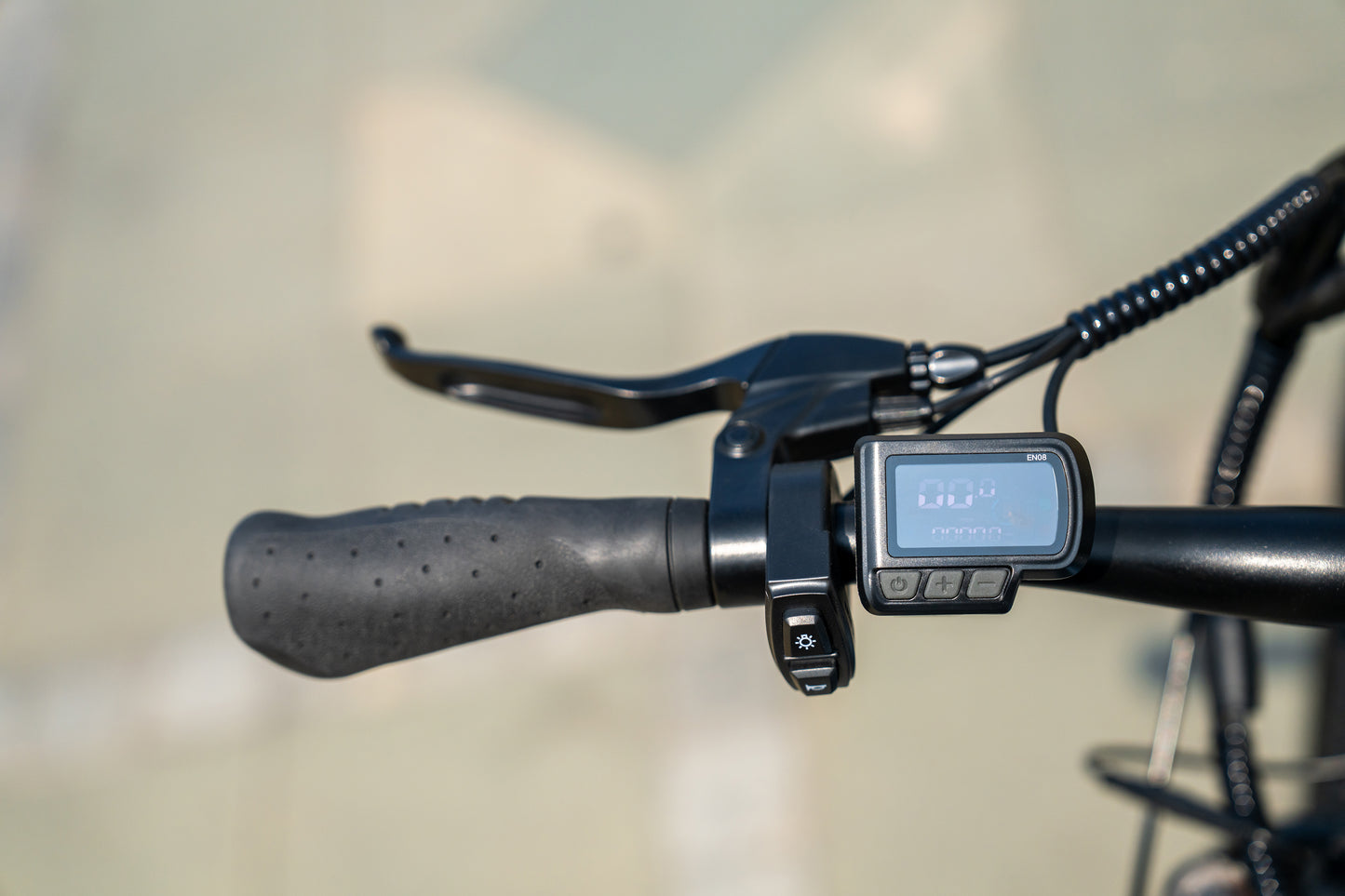 5TH WHEEL DISCOVER Commuter Electric Bike | 700W Peak Motor & 28 Mile Range